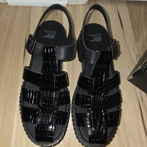 Sorel Women's Glossy Black Strappy Sandals